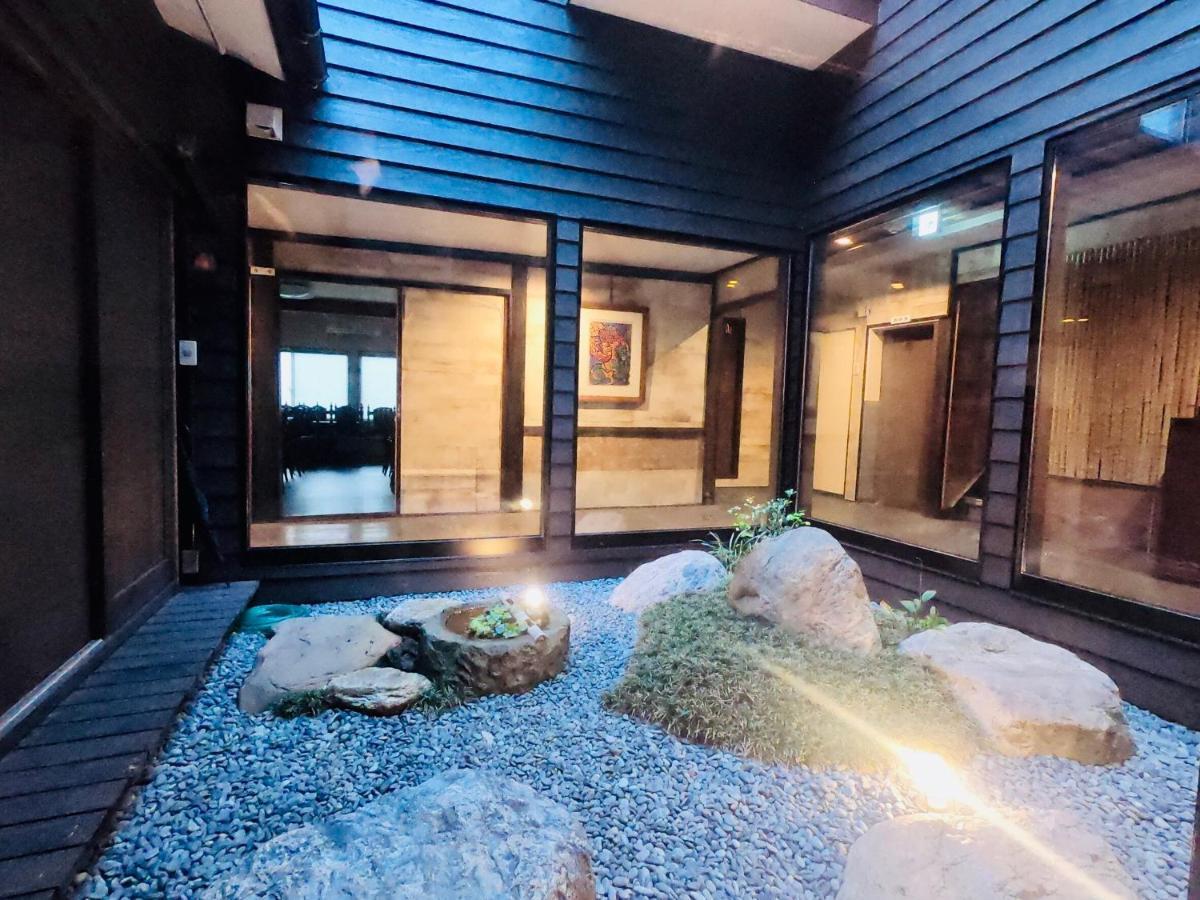 新橋旅館 Shinbashi_Ryokan Wajima Exteriör bild